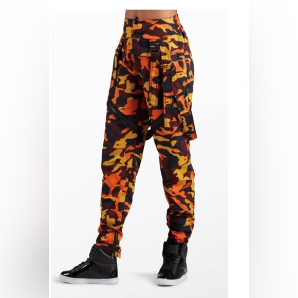 Balera Pants - Picture 4 of 5